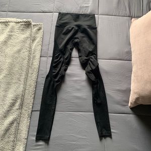Black alphalete leggings
